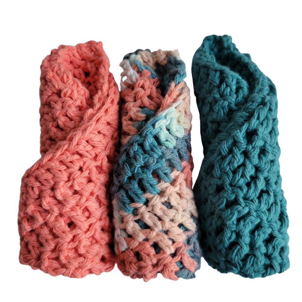 🎀Host Pick🎀HANDMADE Crochet Washcloths Set of 3 Expertly Created - Picture 5 of 8